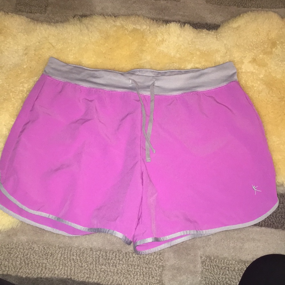 Danskin shorts size S